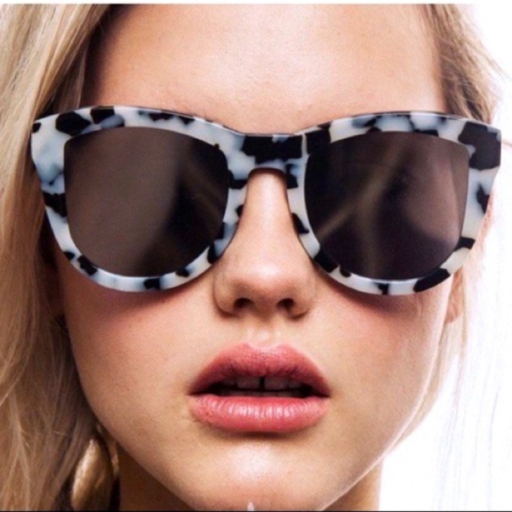 Valley Trachea mirrored lenses 🖤🖤🖤